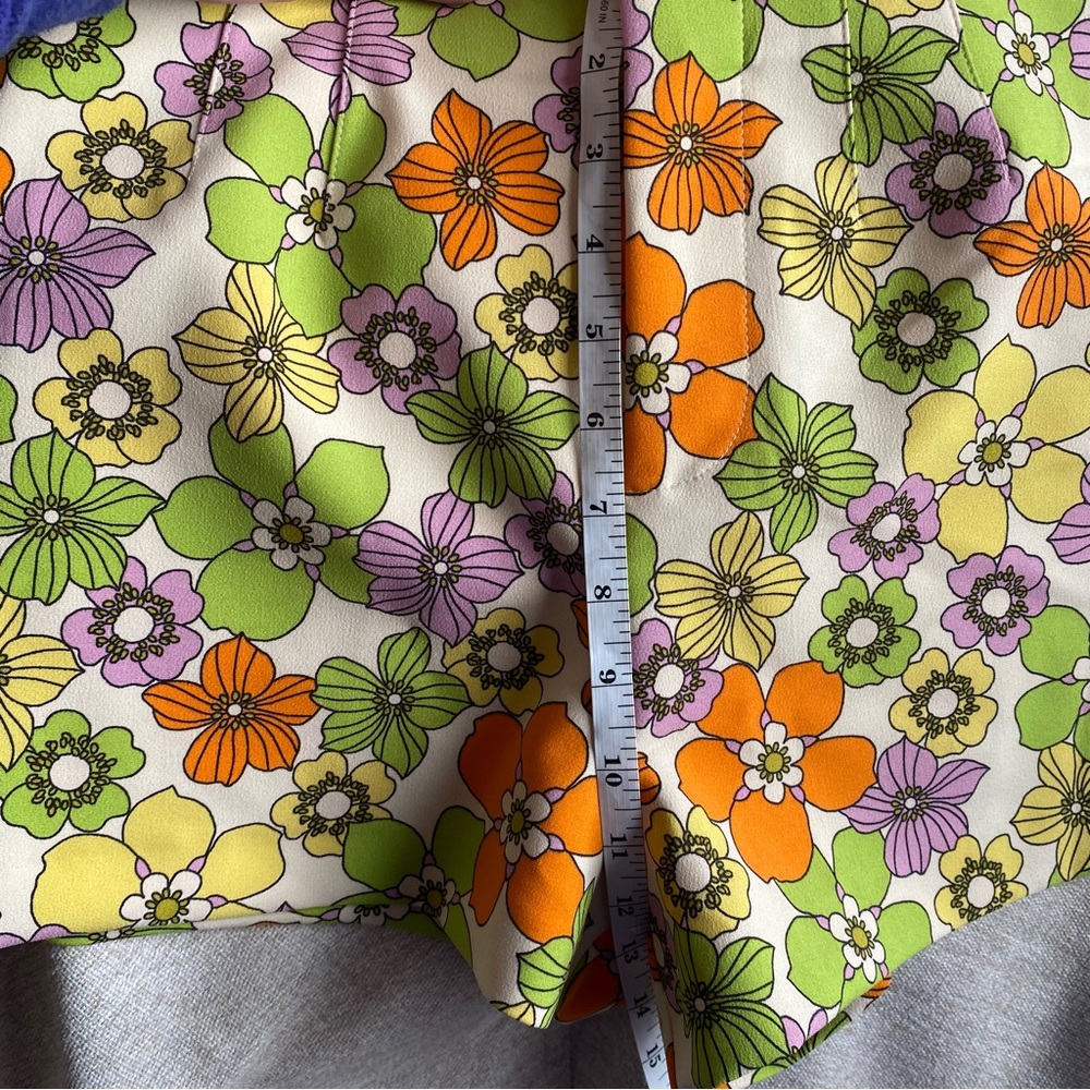 ZARA Flower Power High Waisted Shorts - Picture 9 of 12